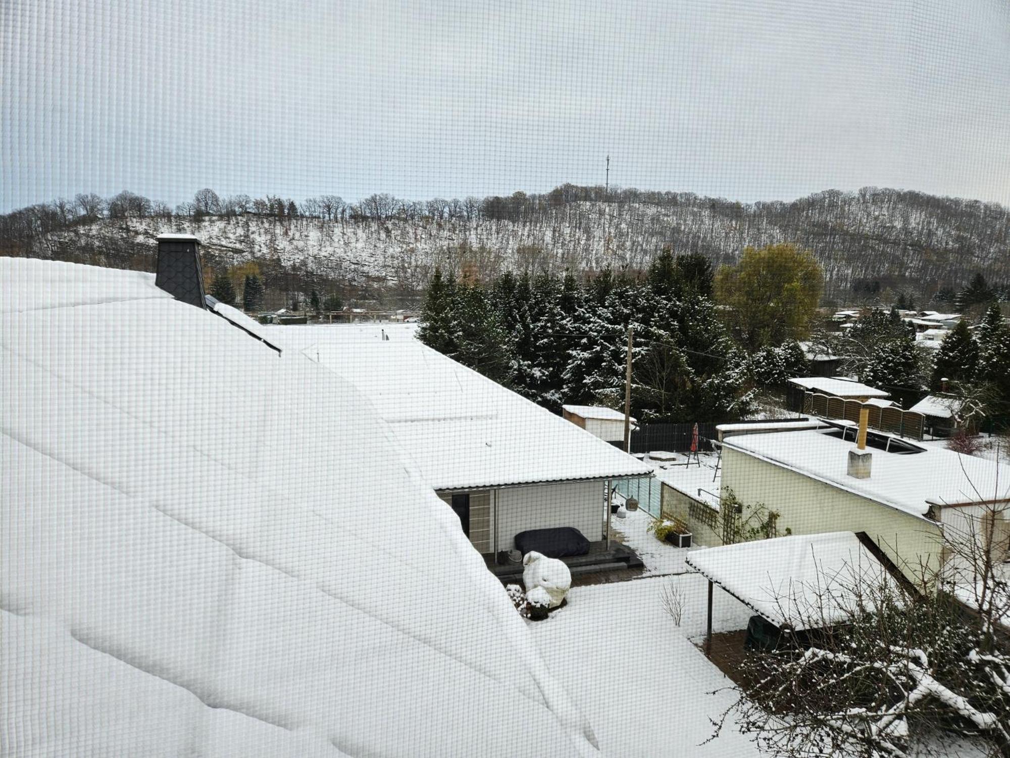 Apartments Am Saalebogen Mit Gartenterrasse, Grillkamin, Freie Parkplaetze Rudolstadt Exterior photo